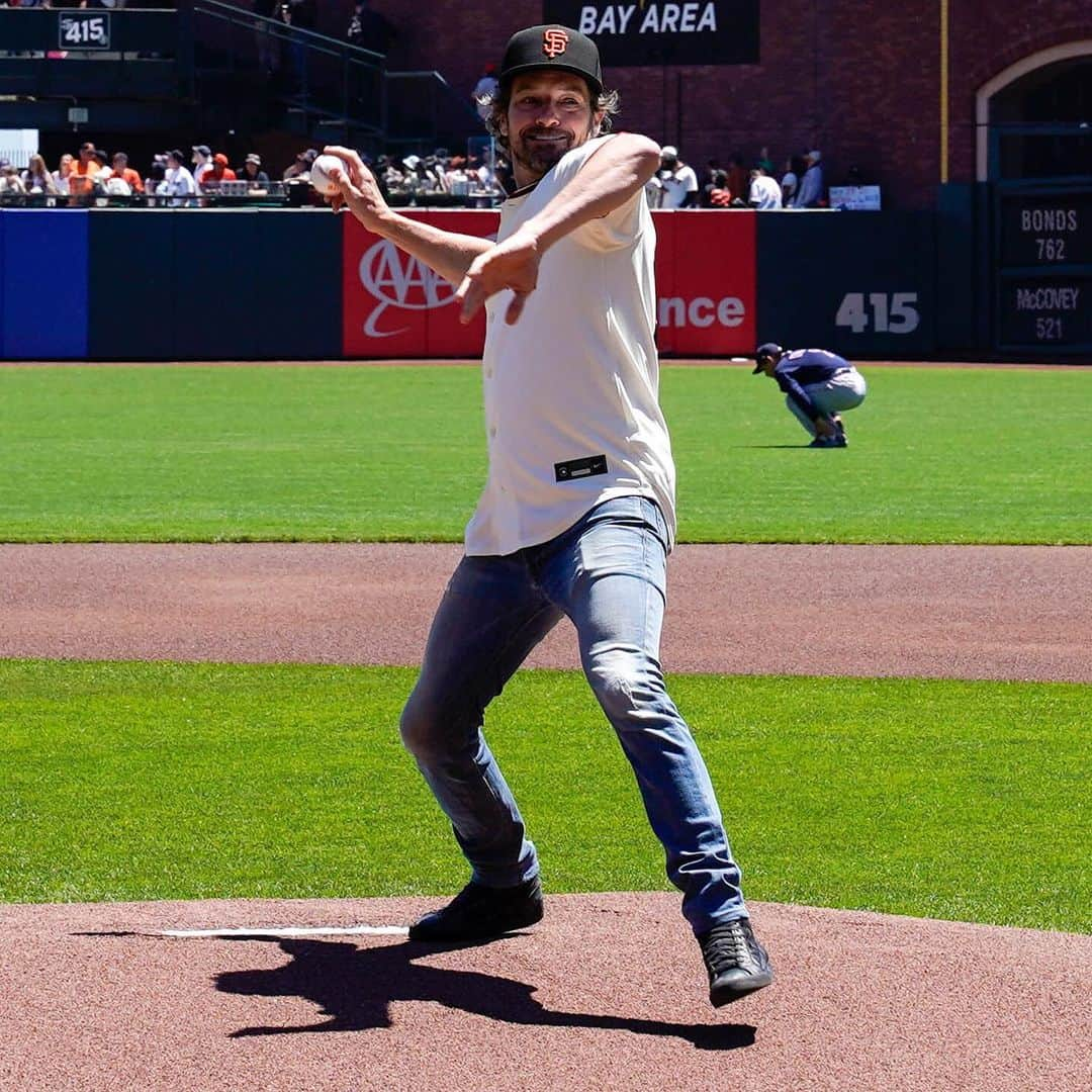 イアン・ボーエンさんのインスタグラム写真 - (イアン・ボーエンInstagram)「Bohen on the bump 💪」7月31日 5時34分 - ianbohen