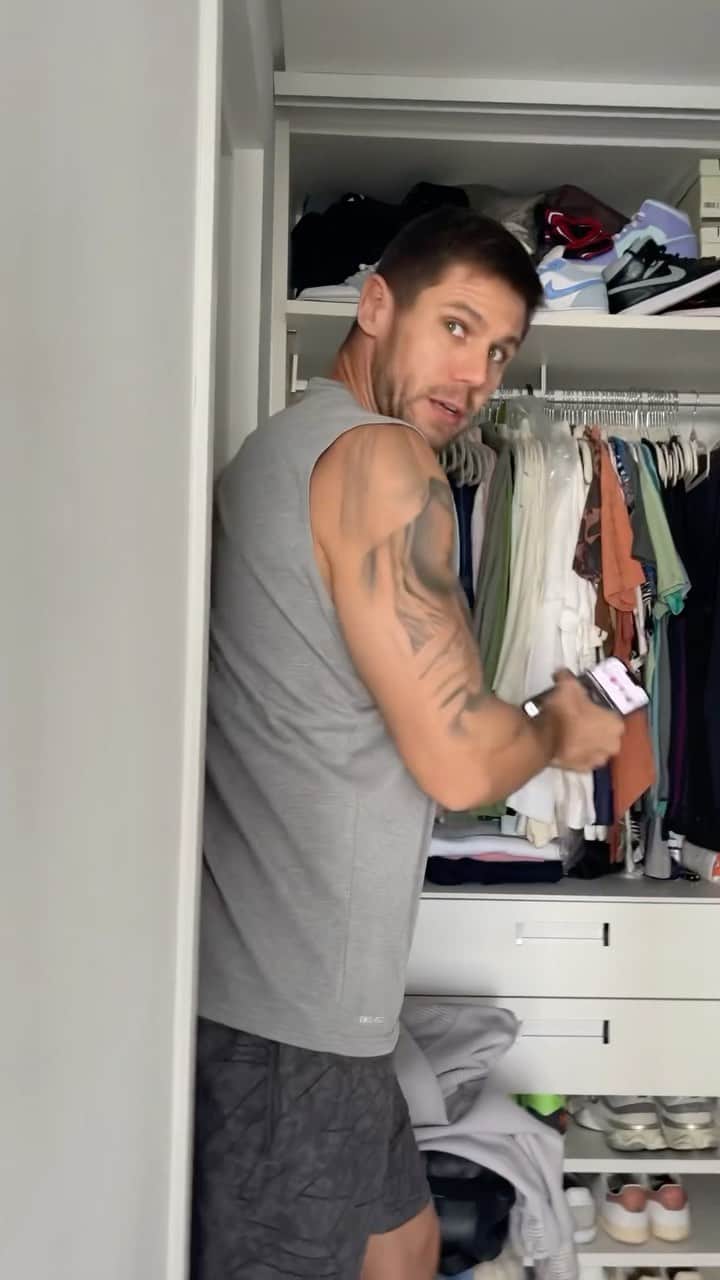 Jonas Sulzbachのインスタグラム：「vai ter volta dona Mariana 😬」