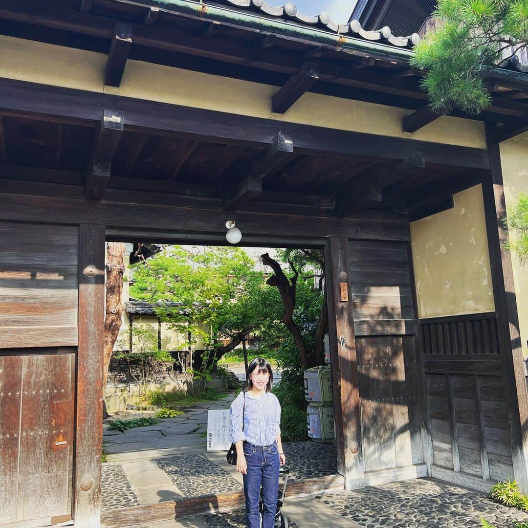 yukiさんのインスタグラム写真 - (yukiInstagram)「おはようございます。  先日、長野の小布施に行ってきました。 日本情緒が凝縮された穏やかな町。  次回は、モンブランと栗ご飯を いただきたいと思います🌰  #栗と北斎と花のまち  #日本情緒 #milkaの旅」7月31日 7時03分 - milkayuki