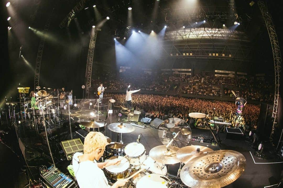 武田祐介さんのインスタグラム写真 - (武田祐介Instagram)「2023.07.30 Jakarta Tennis Indoor Senayan🇮🇩  Terima kasih sudah bersenang-senang dengan kami! Jakarta gila!!! kami akan kembali ke Indonesia. Sampai ketemu lagi! Terima kasih banyak!! Mantul!!!!  📷@takeshiyao」7月31日 8時42分 - yusuke_takeda_