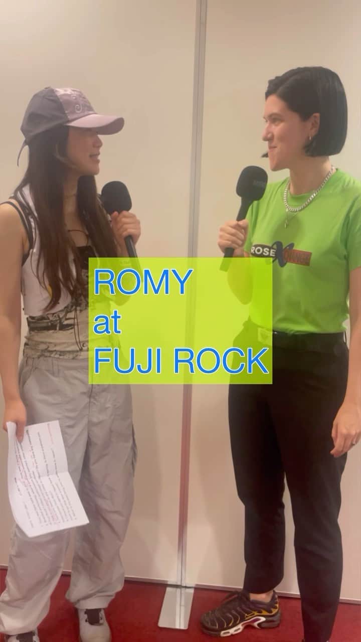 のインスタグラム：「FUJI ROCKでRomyにインタビューしました♡   #fujirock #fujirockfestival #フジロック #苗場」
