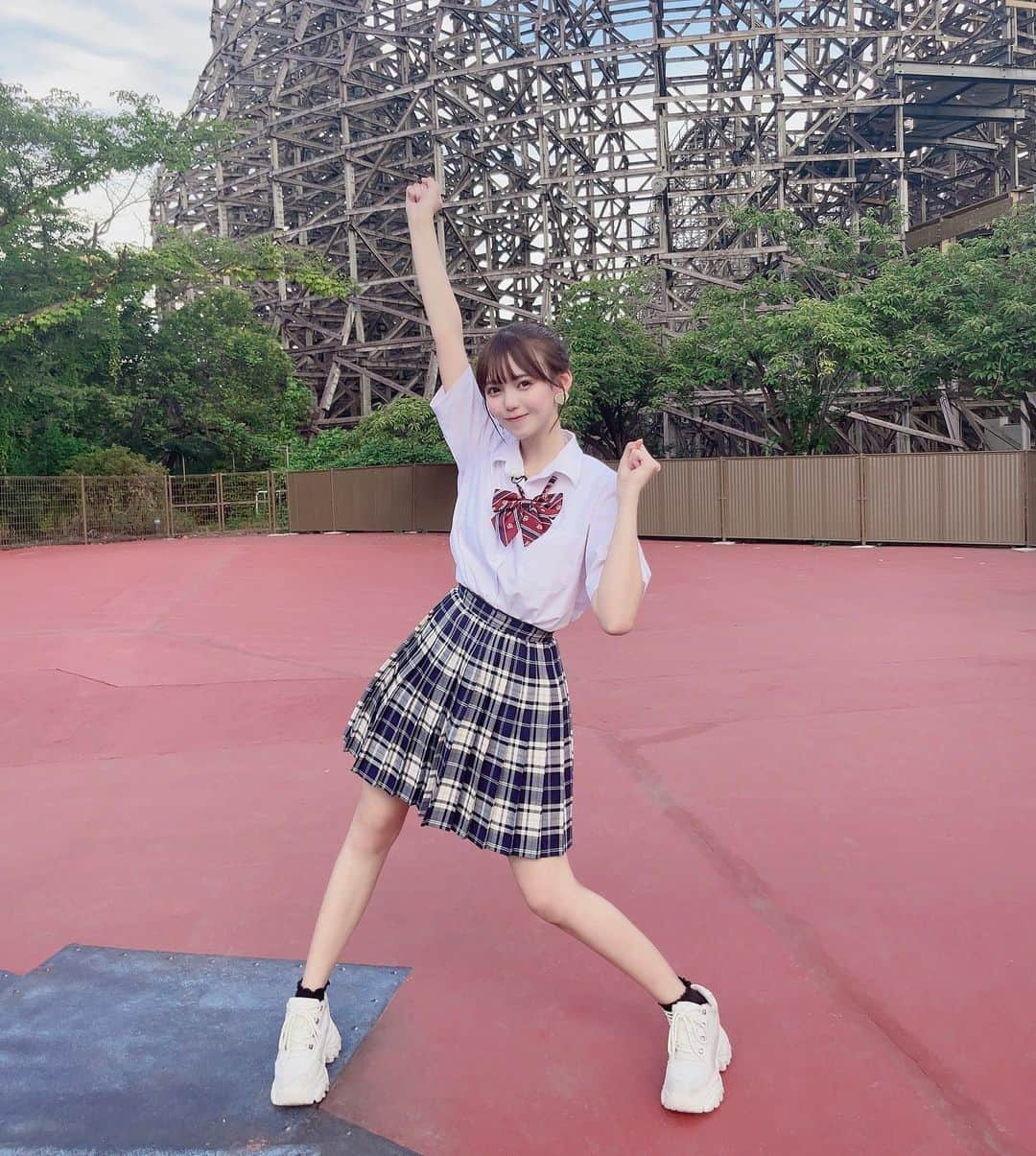 朝丘さくらのインスタグラム：「#ゼロイチ褒め のロケで東武動物公園に行ってきたよ〜🎢 いろんな思い出ができました、、💭💭 放送楽しみにしててね♡」