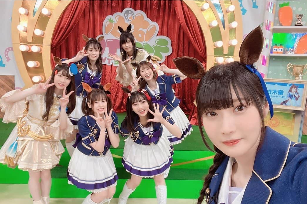 矢野妃菜喜のインスタグラム：「🐎 ぱかライブTV Vol.31 皆さんとのお写真ー！  #ぱかライブtv #ウマ娘  #キタサンブラック」