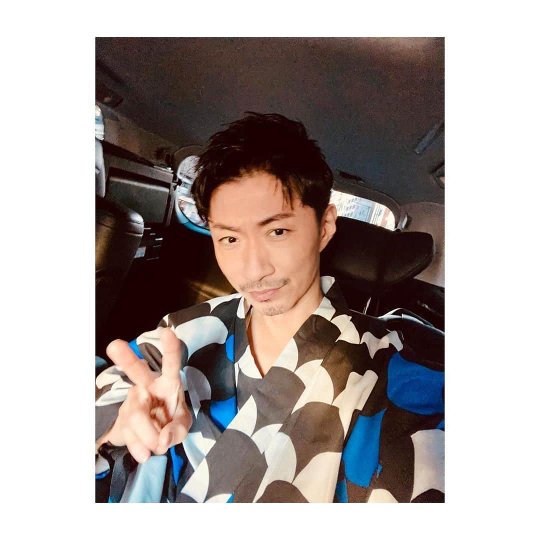 MAKIDAIさんのインスタグラム写真 - (MAKIDAIInstagram)「「にほんの夏フェス2023」EXILE ÜSA が中心となって開催された「NEO盆踊り」に出演させて頂きました🏮✨  人生初のやぐら上での盆踊り🕺会場の皆さんで一緒に踊れて楽しい夏の思い出が増えました😆✨ ご来場の皆さま,スタッフの皆さま,MCの田中さん,そしてマイメンうっさん🤝✨  本当にありがとうございました🤲🏻✨#夏祭り #盆踊り #bondance#楽しむ心を大切に #何度でもあ〜い#alllight #わっしょい魂 #onelove」7月31日 19時15分 - exile_makidai_pkcz