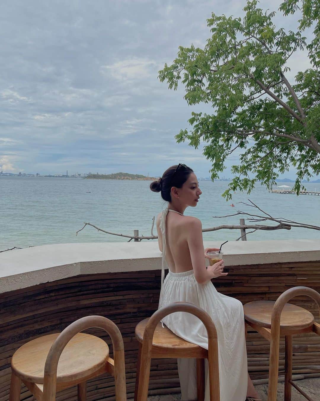 貴田理沙さんのインスタグラム写真 - (貴田理沙Instagram)「タイのプラチナムで買った激安ドレスが大活躍したラン島旅🏝️💚」7月31日 19時36分 - _l2i5q