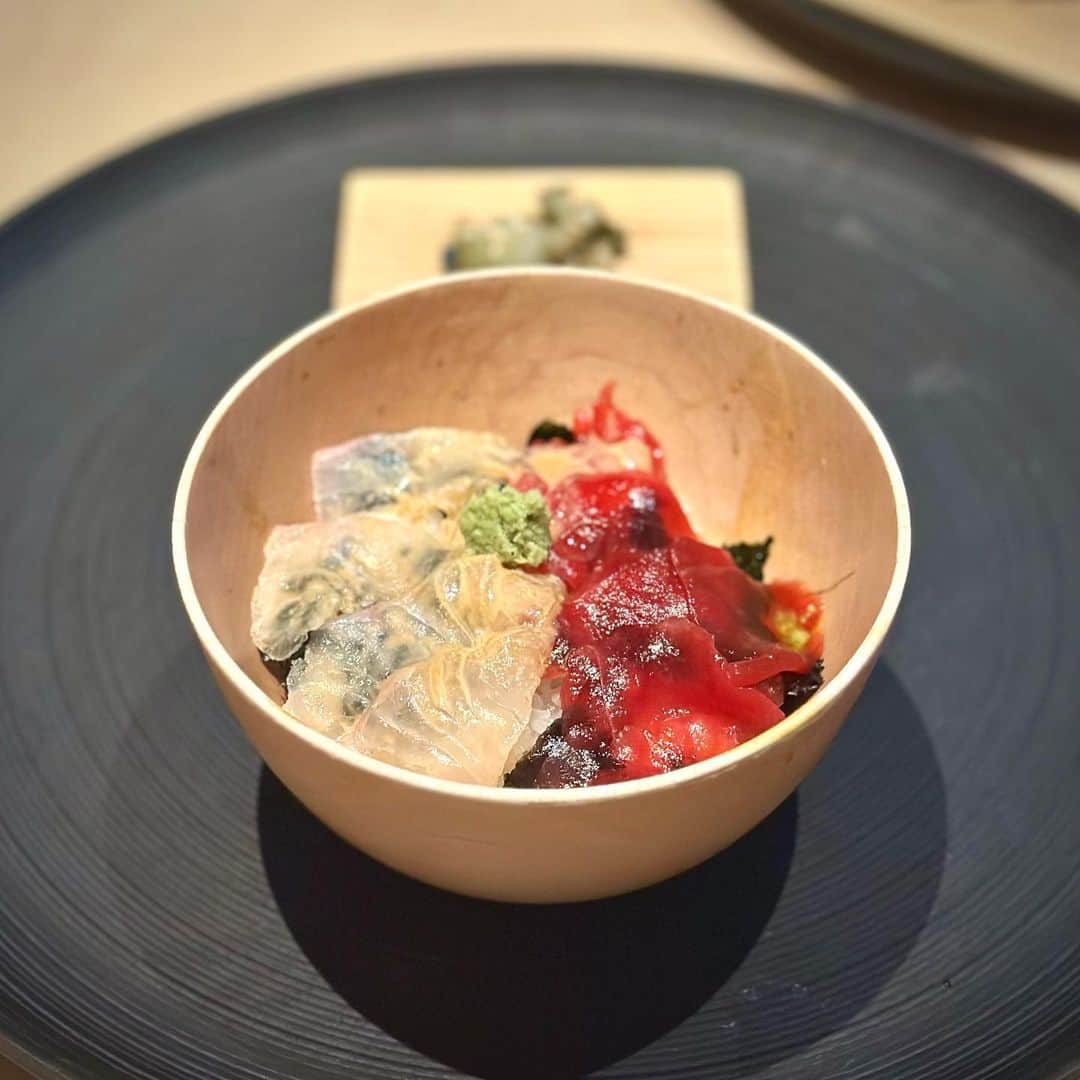 パク・ヨンインのインスタグラム：「정말 미친듯이 하면 되긴 된다.(마지막📸) 땀을 참 많이 흘렸지만, 인생 츠케멘을 만나 기분이 그렁그렁 했던 이번 출장.」