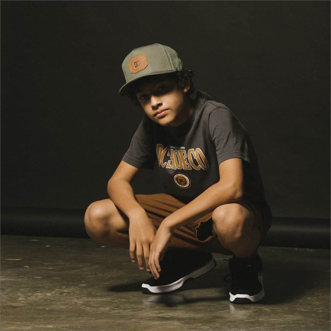 DCシューズのインスタグラム：「Fresh new Youth styles available now.  Explore the new DC Youth Fall Lookbook at the link in bio. 👈」