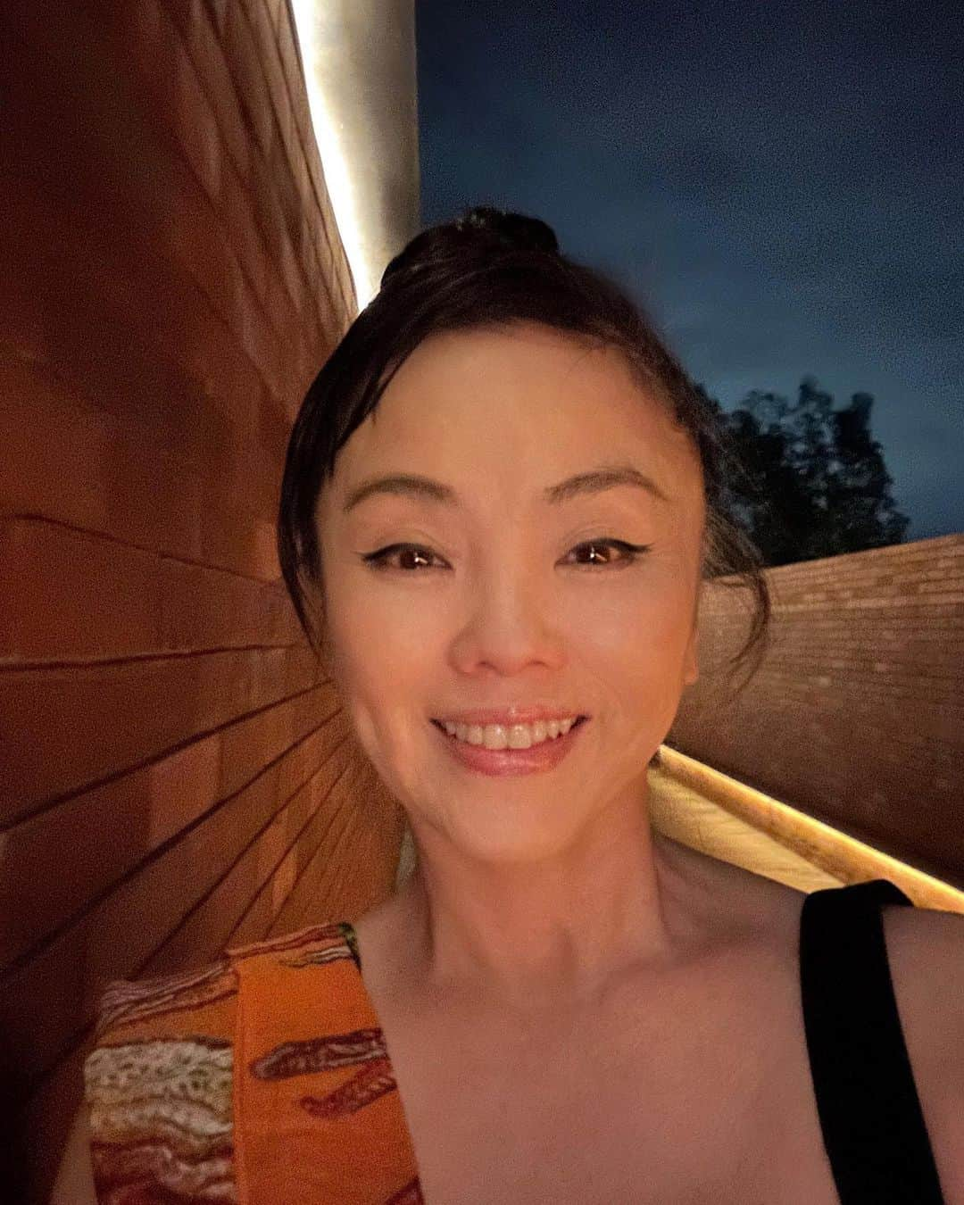 松田美由紀さんのインスタグラム写真 - (松田美由紀Instagram)「バリ島はいつか住みたい場所。 これからの自分の人生を考えてます。 これから何しよう。 どこに行こう。 自分の好奇心だけが、道しるべ。 旅をしながら、探してます。 さーて、どこに辿り着くかな？  #バリ島 #松田美由紀」7月31日 12時19分 - matsudamiyuki