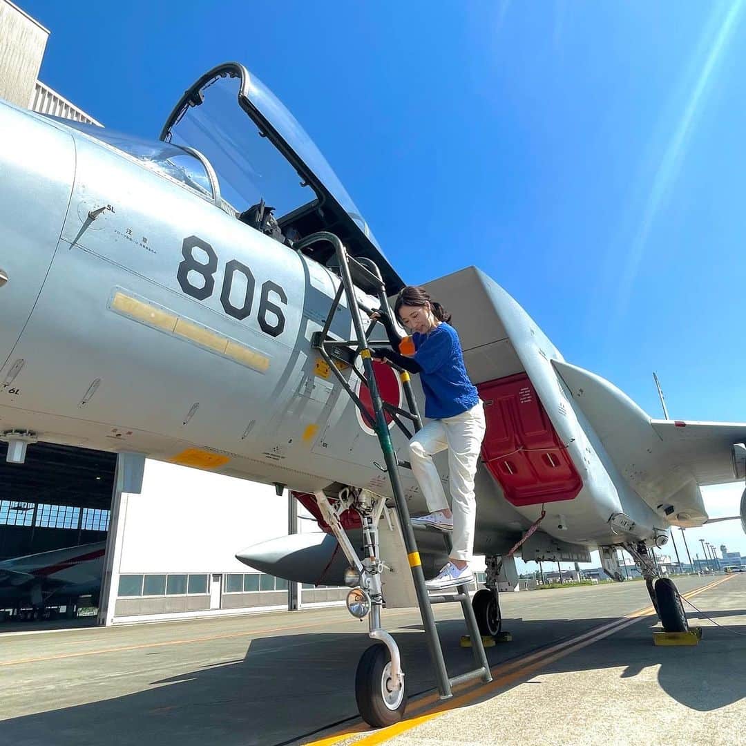 世永聖奈さんのインスタグラム写真 - (世永聖奈Instagram)「✈️ ⁡ ⁡ F-15、UH-60J、政府専用機を見て ⁡ うわぁ テレビと映画で見たことあるやつ！と ⁡ 大はしゃぎしてしまった日 ⁡ 貴重な経験をありがとうございました♡ ⁡ ⁡ #北海道 #千歳 #航空自衛隊 #千歳基地 #F15 #降り方のぎこちなさ #🦅 ⁡」7月31日 12時15分 - hbc_yonagasena