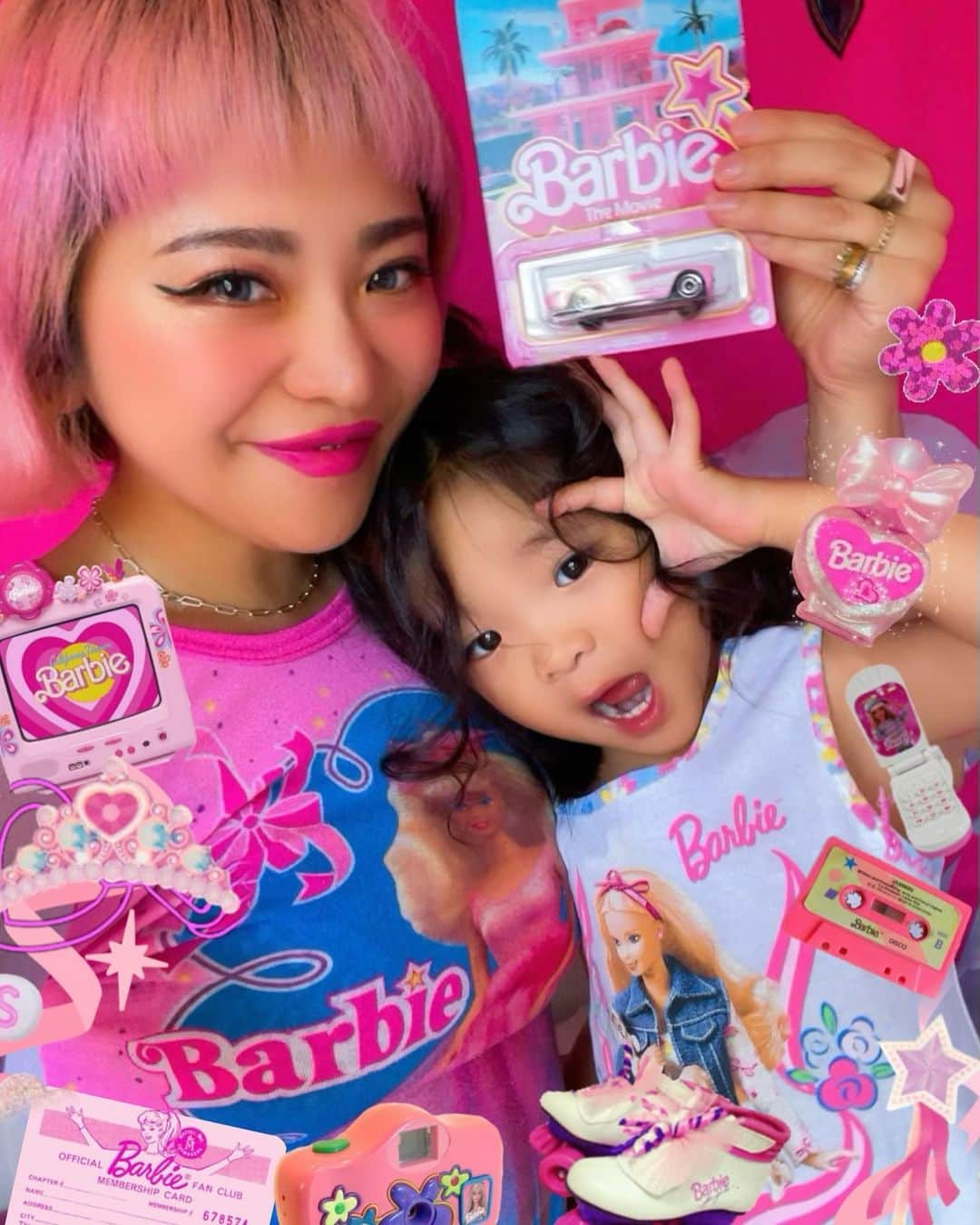 miniのインスタグラム：「Barbie💖💖💖 Thank u soo much💋 @barbie_japan_official   8/11🍿🎬🎥👩🏼💝✨✨ 『Barbie💖💖』 @barbiemovie_jp  @barbiethemovie   はぁ💓💜楽しみっ💟✨✨✨  #barbie #barbiethemovie #pink #hotwheels #corvette #pinkcorvette #バービー #3歳 #vintagekids #ヴィンテージキッズ #vintagebarbie」