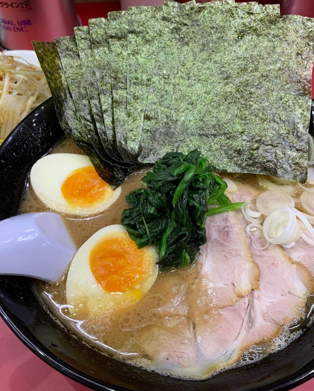 タダスケさんのインスタグラム写真 - (タダスケInstagram)「7月の麺活🍜  今月も豊作で色んな麺に出会えました🍜  #noah_ghc #prowrestling #prowrestler #プロレス #ラーメン #うどん #生姜醤油ラーメン #とんこつラーメン #佐野ラーメン #家系ラーメン #辛いラーメン #氷見うどん」7月31日 12時58分 - yoshidatadasuke