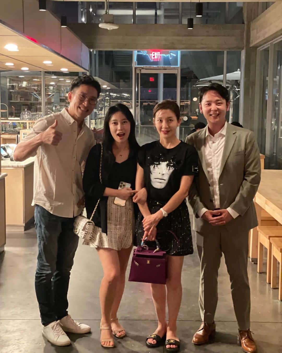 のインスタグラム：「Please be my friend when i start my last round of life in us!!」