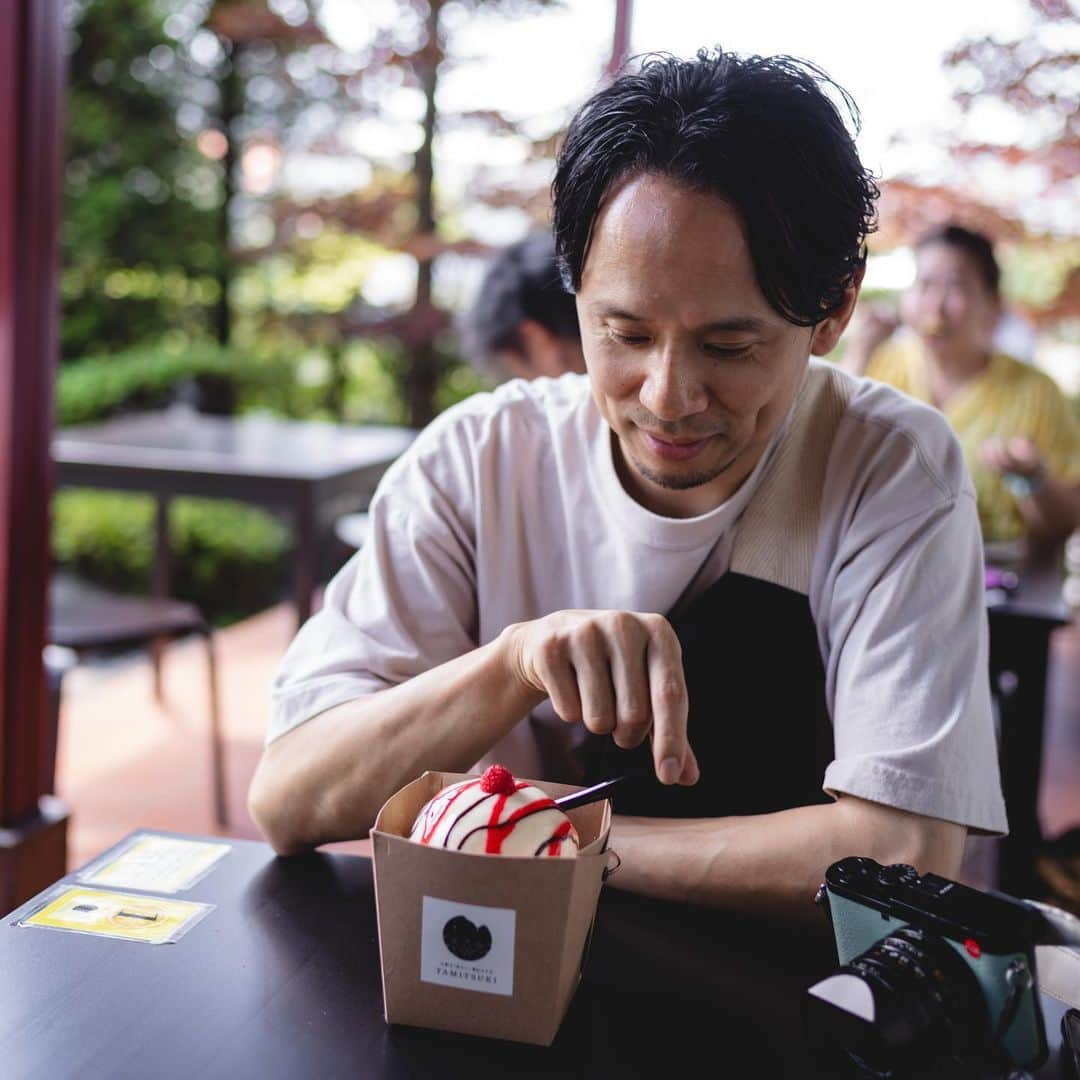 山口淳一さんのインスタグラム写真 - (山口淳一Instagram)「いつかの山梨 @yamitsuki.sst → @fabcafefuji → 新屋山神社→ 桃  #山梨 #かき氷 #fabcafefuji #yamitsuki #新屋山神社 #桃」7月31日 20時02分 - junichi_yamaguchi