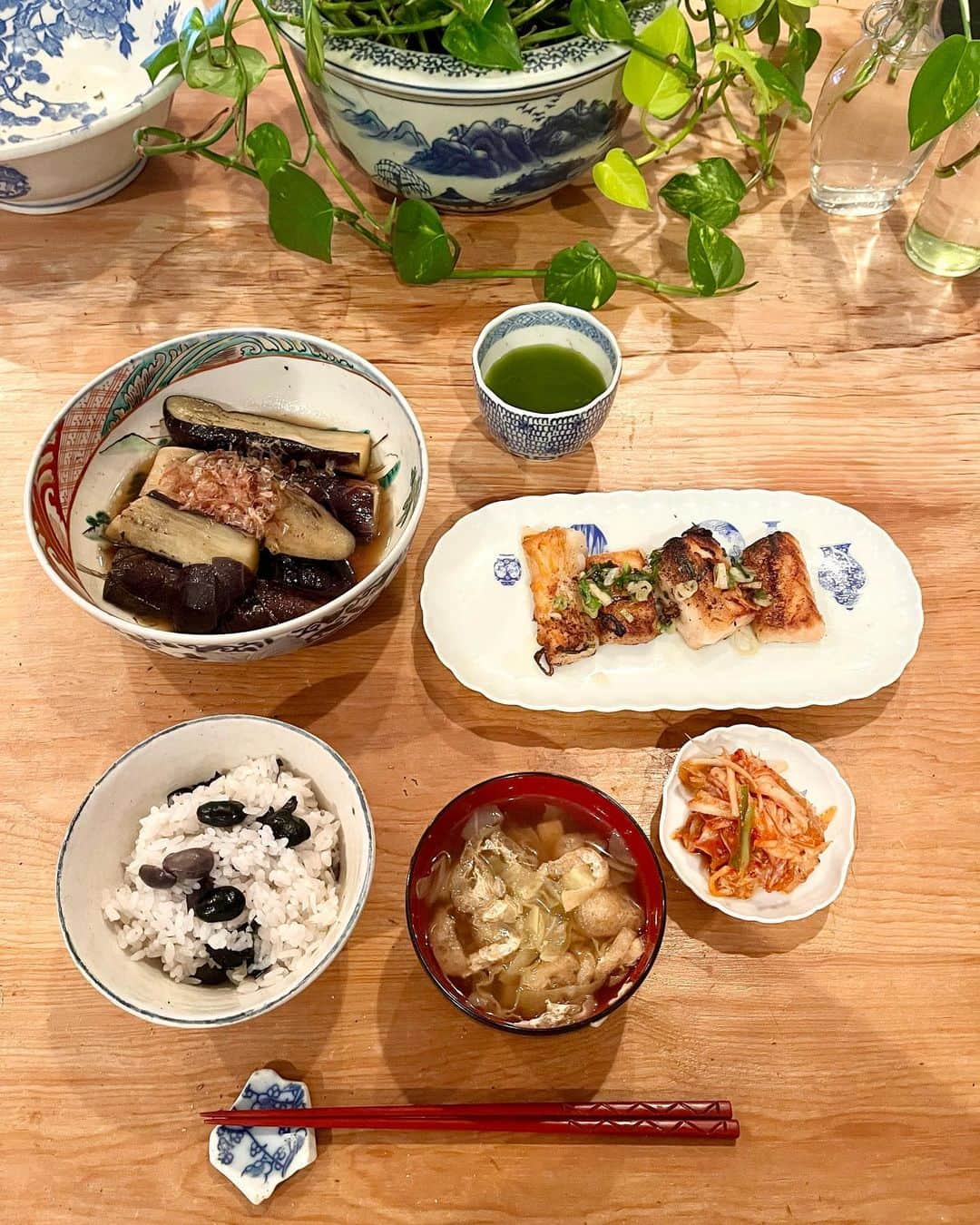 高見恭子さんのインスタグラム写真 - (高見恭子Instagram)「食べよう希望も愛も明日もすべて,  #table#tableware  #tablesetting  #life  #lifestyle  #simplelife  #smile #lifeisbeautiful」7月31日 19時58分 - takami_kyoko