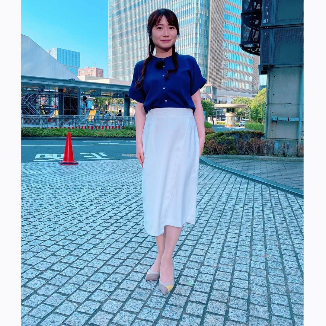 國本未華さんのインスタグラム写真 - (國本未華Instagram)「猛暑日連続の最中の衣装。 東京は、先週月曜日からきょうまで8日連続35度以上になりました🔥 #Nスタ #衣装  #cohina」7月31日 15時28分 - kunimoto_mika