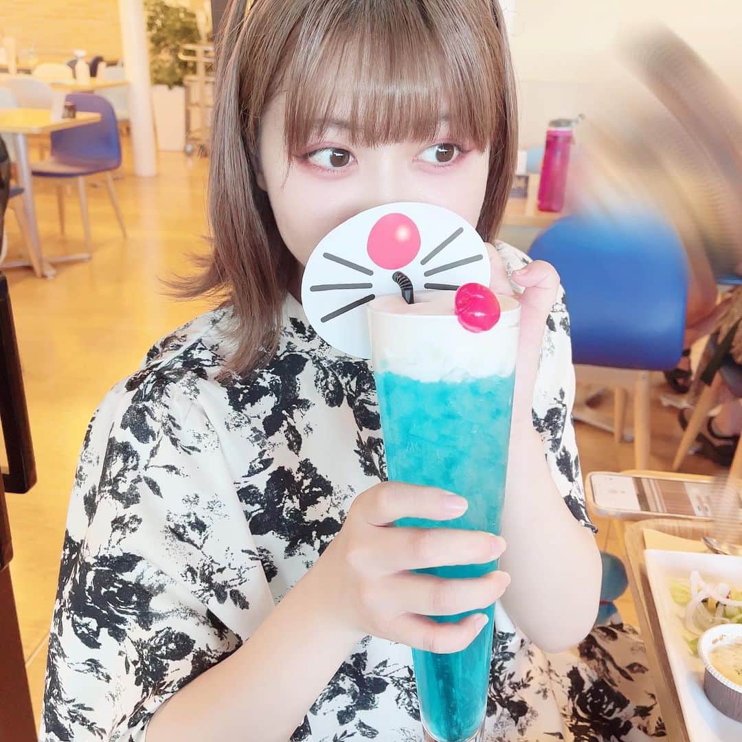 和泉芳怜のインスタグラム：「しあわせ〜　#藤子f不二雄ミュージアム」