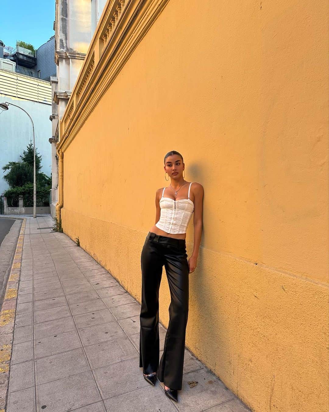 tiger Mistのインスタグラム：「Our most-loved Kittie Pant is back! ❥ Make it yours with code ‘KITTIE20’ for 20% off!」
