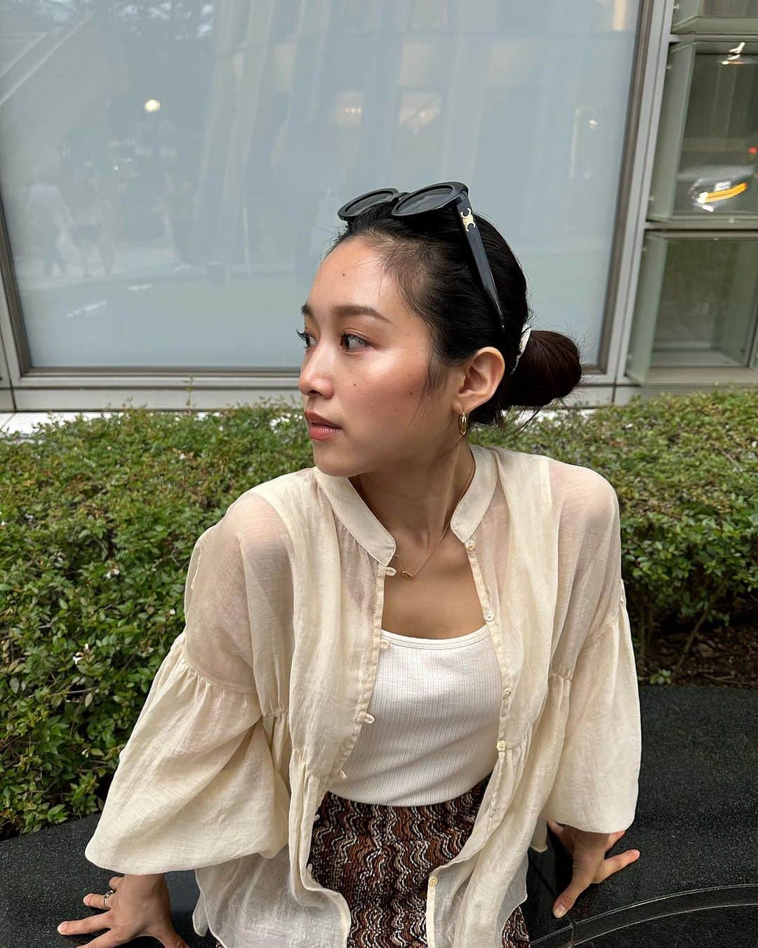 青山美郷さんのインスタグラム写真 - (青山美郷Instagram)「・ 7月はあっという間過ぎたな... お稽古に撮影にオーディションの日々。 8月は休みつつももっと良い月にするぞ🫡」7月31日 18時01分 - aoyama_misato