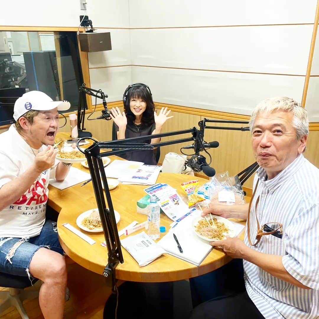 松本隆博のインスタグラム：「。⁡ ⁡今日も楽しい収録でした(*^^*)⁡ 「愛媛のこどもたちを元気にする会」⁡ ⁡ネバーギブアップ が開発した今回の⁡ ⁡この…新開発 目指せB級グルメ大賞⁡ ⁡「今バリバリ焼きそば」通称、⁡ ⁡「バリそば」をみんなで試食( ᴖ ·̫ ᴖ )⁡ ⁡⁡ ⁡これは…間違いないね☝️‼️‼️⁡ ⁡もともとは、受験生の夜食を開発しよう⁡ ⁡から発展したんだ。これがなんと次回⁡ ⁡イベントで観客全員が試食出来るという⁡ ⁡素晴らしい企画✨✨✨✨✨⁡ ⁡8月12日(土)今治せるすた に来て(*>∀<)ﾉ))⁡ ⁡⁡ ⁡還暦少年 松本隆博⁡ ⁡」