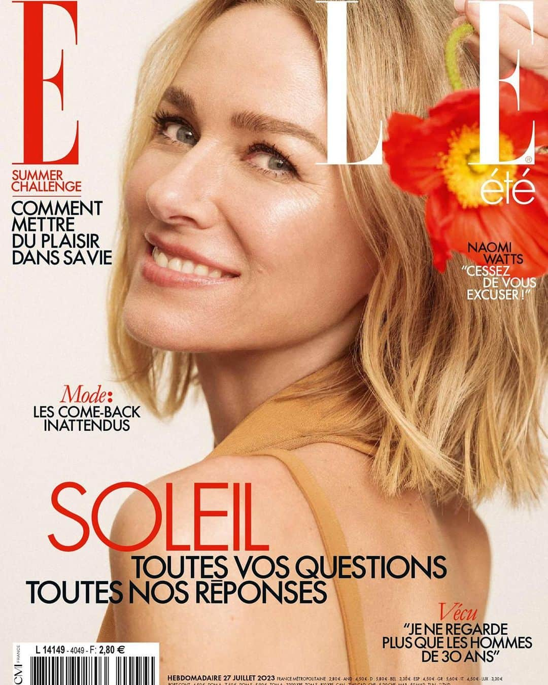 ナオミ・ワッツさんのインスタグラム写真 - (ナオミ・ワッツInstagram)「Adding this to the list of things I never thought I’d get to do: Gracing the cover of Elle France 🇫🇷 all while talking about the joys of menopause! 🙃  Excusez-moi while I celebrate with a with a sudden glow of pride… or a flop sweat, or hot flash!! #SuddenlySweaty🔥🥵 @iam_stripes   Photography and video: @juankr_ Styling: @odileiturraspe Makeup: @marywilesmakeup Hairstyling: @rebekahforecast  Manicure: @ginailsinc」8月1日 3時53分 - naomiwatts