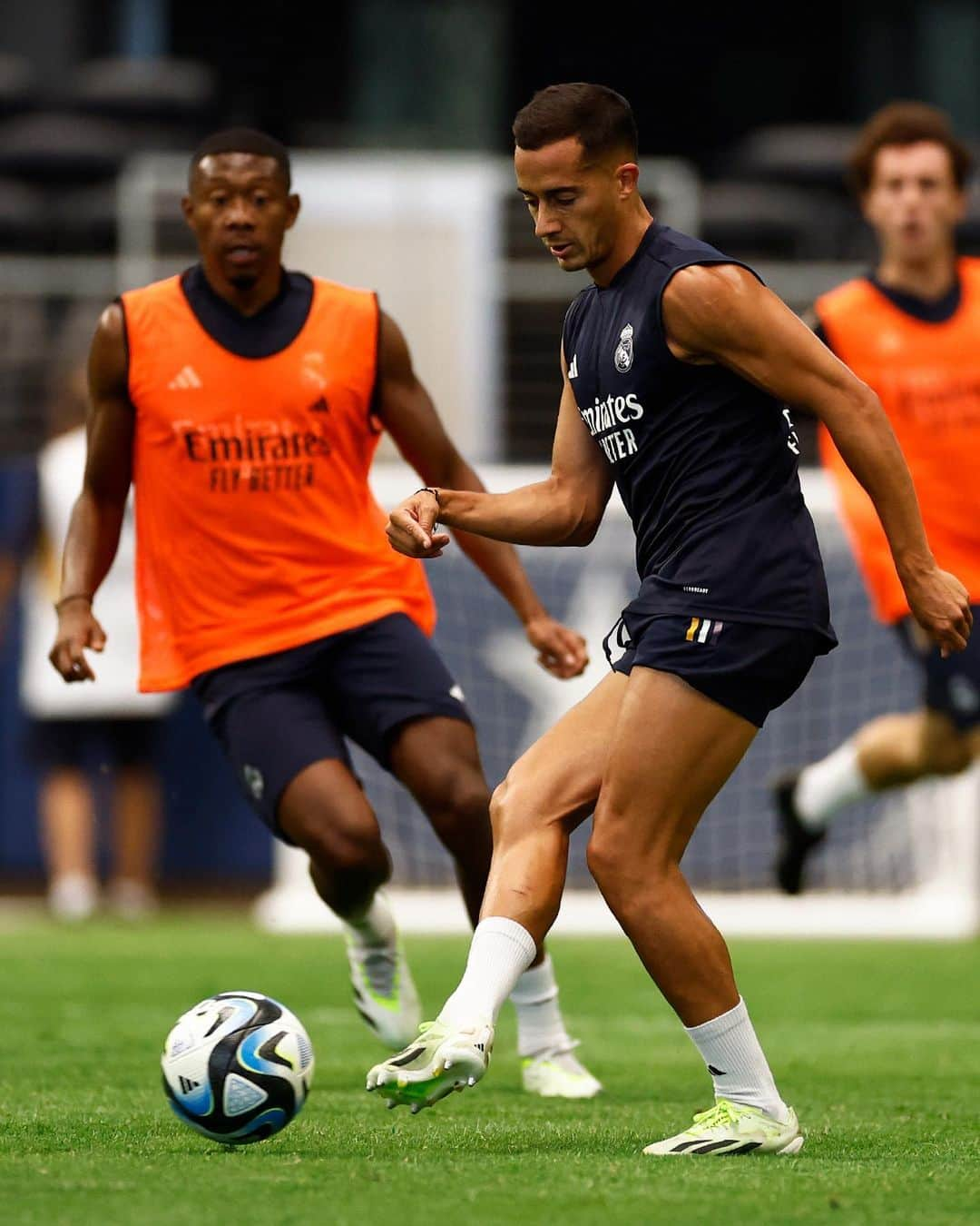 ルーカス・バスケスさんのインスタグラム写真 - (ルーカス・バスケスInstagram)「Training mood 💪🇺🇸 @realmadrid」8月1日 4時01分 - lucasvazquez91