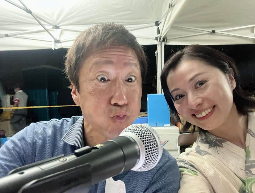 南早苗のインスタグラム：「新しい恋人です(笑)なんつって🤣 平山貴人さん。 喋り手として、尊敬するアニキです😊  7/29に開催された 北國新聞創刊130年記念 「北國花火2023金沢大会」で、 会場アナウンスのコンビを組ませていただきました。 この夏の良き思い出になったなぁ😌🎇  会場にて耳を傾けてくださった皆様。 ありがとうございました❤️  #花火　#北國花火　#夏　#hanabi #金沢　#浴衣　#ダブルヘッダーデー　#目が血走ってる笑」