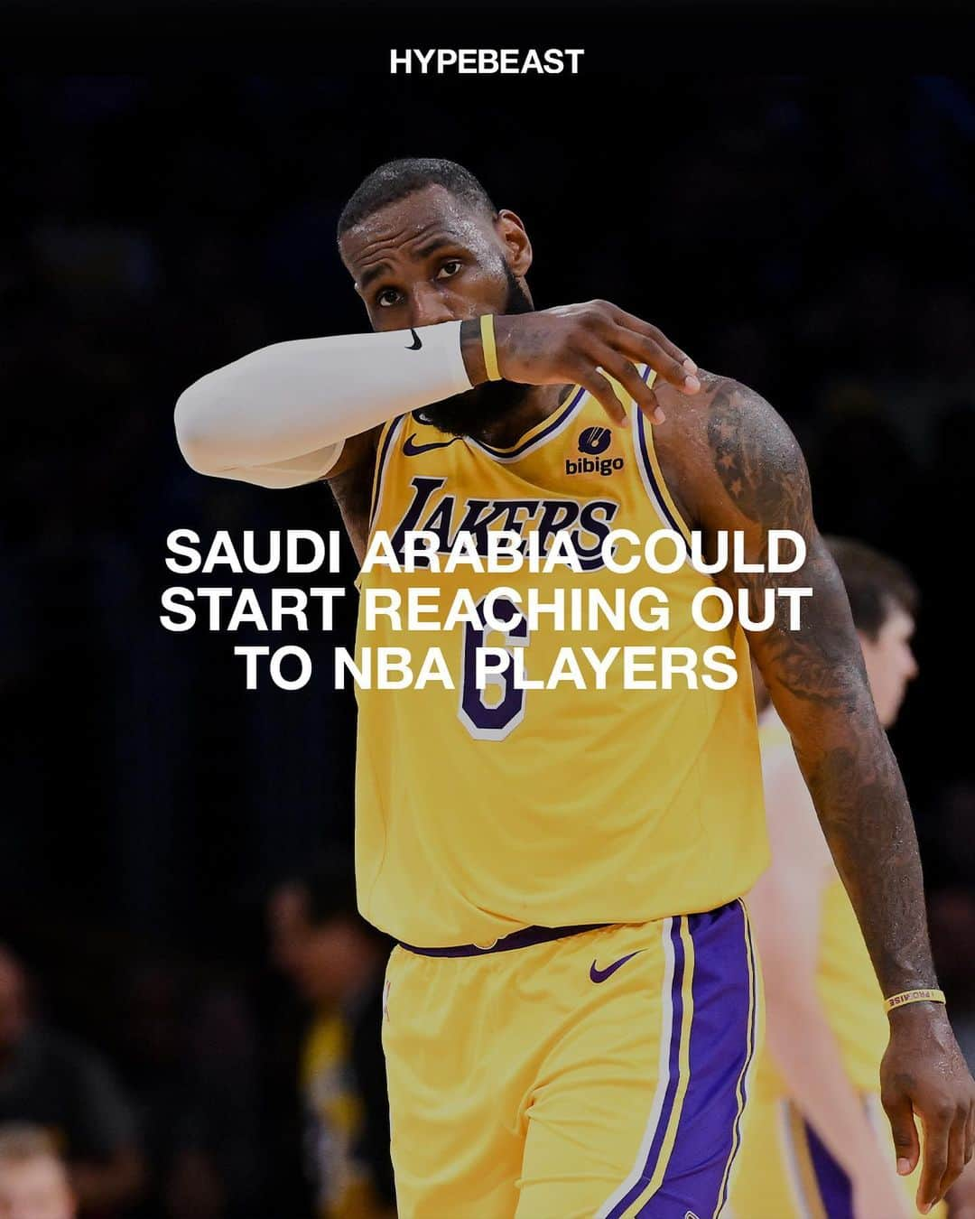 HYPEBEASTさんのインスタグラム写真 - (HYPEBEASTInstagram)「#hypeAF: Saudi Arabia could be seen tapping into the NBA. It’s just a matter of when and who.  The Saudi Basketball League has recently been backed by the country’s @publicinvestmentfund (PIF) which is reportedly valued at over USD $640 billion.   The PIF is the same team behind the recent investments made on athletes and events including football with @cristiano’s transfer to @alnassr, golf where the Saudi-backed @liv_tour has merged with the @pgatour and events such as @jakepaul taking on @tommyfury in Riyadh.  Photo: Getty Images」7月31日 20時38分 - hypebeast