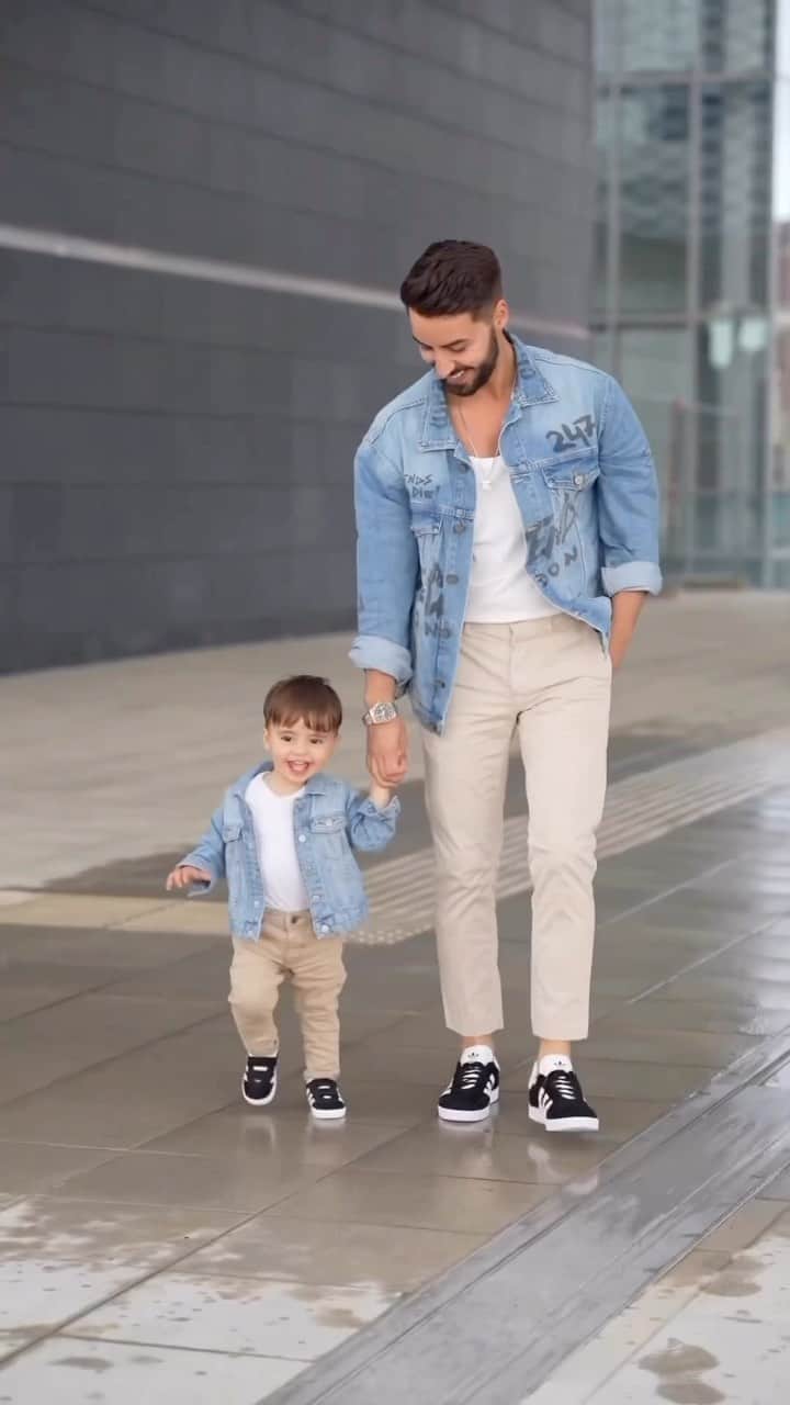 Men Withのインスタグラム：「Matching father and son outfits - what do you think? 🙌🏽  #menwithstreetstyle」