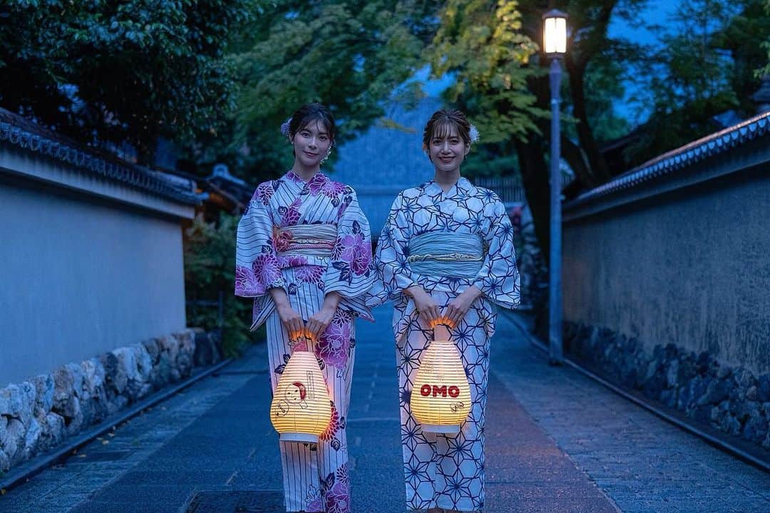Yuika Matsuさんのインスタグラム写真 - (Yuika MatsuInstagram)「shooting! 　 OMO5 京都祇園by星野リゾート 「よーじやべっぴんルームステイ」夏ver. のモデルをさせて頂きました🎐 　 　 リピートで呼んでいただき メンバーも一緒で凄く楽しかった🤍 　 　 夜のお散歩にピッタリのこの OMOxよーじやのオリジナル手持ち提灯や うちわは宿泊者限定で レンタル出来るようなのでぜひ使ってみてほしいです🏮     thank you♡ •📍OMO5京都祇園 by 星野リゾート @omo_hotels  model @yuika00802  　  すべてのご縁に感謝し全力で お仕事させていただきます。 　   8月9月の撮影お受けできます。 ぜひ一緒にお仕事できたら嬉しいです 🌿 　 　 お気軽にDM or HP メールからご連絡ください★ 　 　 #星野リゾート #omo5京都祗園 #omo_hotels  #京都祗園 #祇園 #京都   #フリーランス#大阪フリーランス #関西フリーモデル #広告撮影#関西モデル」7月31日 20時39分 - yuika00802