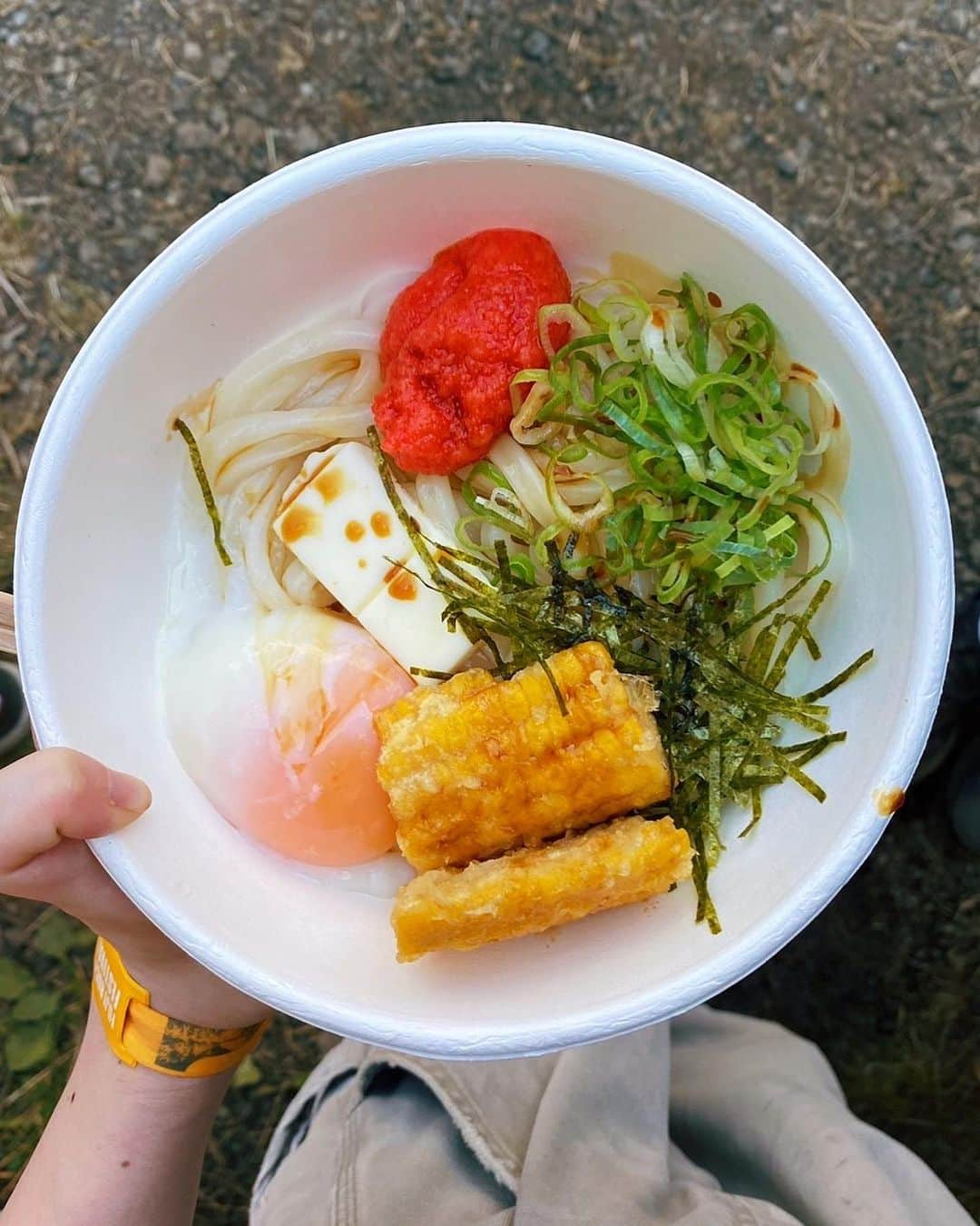 とみいさんのインスタグラム写真 - (とみいInstagram)「． 夏ってこれだから最高⛰️🍹いつもありがとうあんちゃん🪇#フジロック」7月31日 20時56分 - miyutomii88