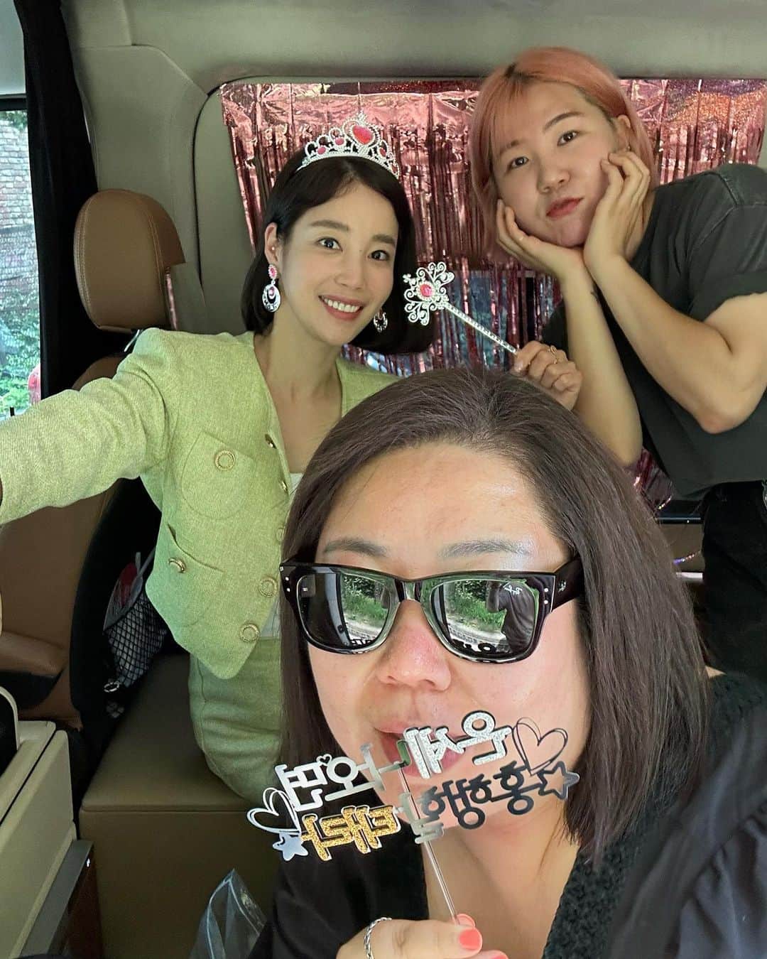 キ・ウンセさんのインスタグラム写真 - (キ・ウンセInstagram)「‘화인가 스캔들’ 마지막 촬영 🫡 봄부터 더운날 까지 모두 고생 많으셨어요 ♥️ . . #화인가스캔들 #김하늘 #정지훈 #정겨운  #기은세 #서희숙」7月31日 21時29分 - kieunse