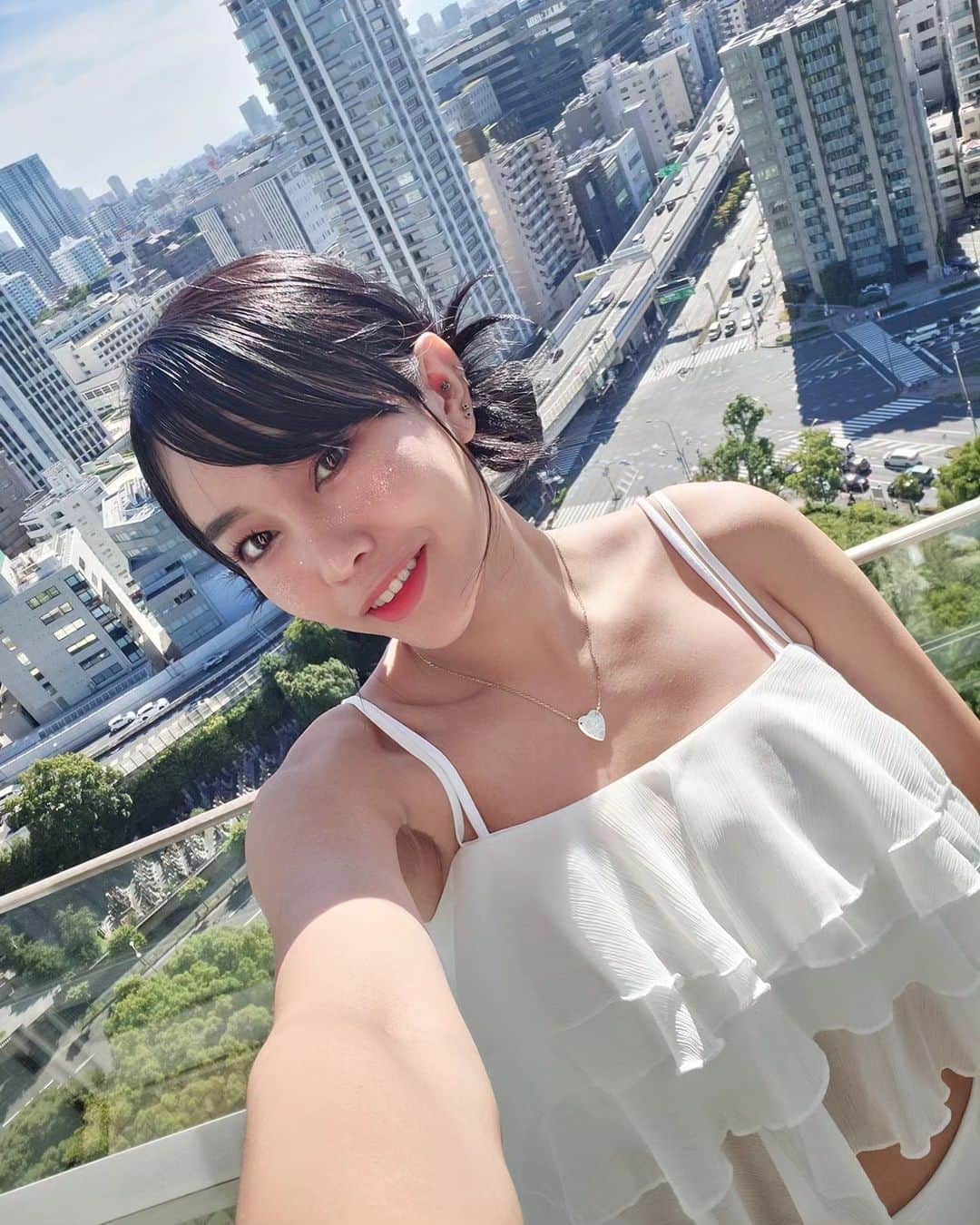 エナ さんのインスタグラム写真 - (エナ Instagram)「나 왼쪽 좋아하네...ㅋㅋ」7月31日 21時23分 - eunkyung.shin