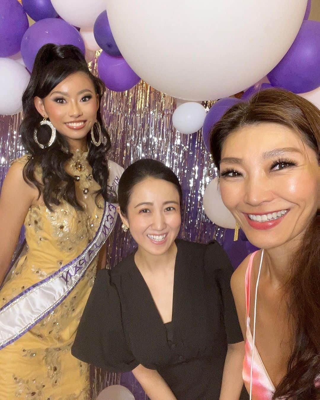 荒尾茉紀さんのインスタグラム写真 - (荒尾茉紀Instagram)「Miss Teen International in the US🇺🇸  斧を投げる姿も美しかった🥹✨  ダンサーでモデルの真帆ちゃん @ma_ho0815  @maho_missteen2023  福岡で手話ダンスの活動してます🎶 ステージでのウォーキングが凄く素敵で、本当にかっこよかった❤️  チームジャパンの皆んなー、バンコクで待ってるよー✈️  そして @ntk_24jun ちゃん、素敵なご縁をありがとう🙇‍♀️  #missteeninternational #missinternational  #ミスティーンインターナショナル #ミスインターナショナル  #teamjapan #美女 #斧投げ #axethrowing #usa #tenessee #テネシー」7月31日 21時50分 - maki.arao