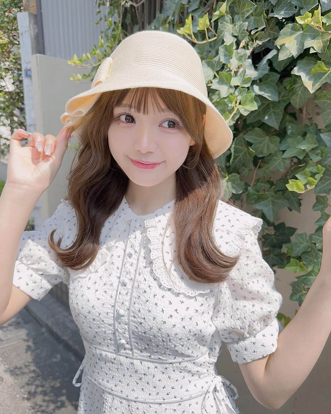 古澤里紗さんのインスタグラム写真 - (古澤里紗Instagram)「夏休みは何するのーーー？👒''  . . .  実家に帰る前にわたるまじっくかけていただきました＾＾✨  かわいー？前髪切ってもらったの^. .^ ੭  今年の夏はふーりーに会いに来てよーーー  . . . #わたるマジック  #ふーりーこーで」7月31日 22時04分 - fuuuuu_ri