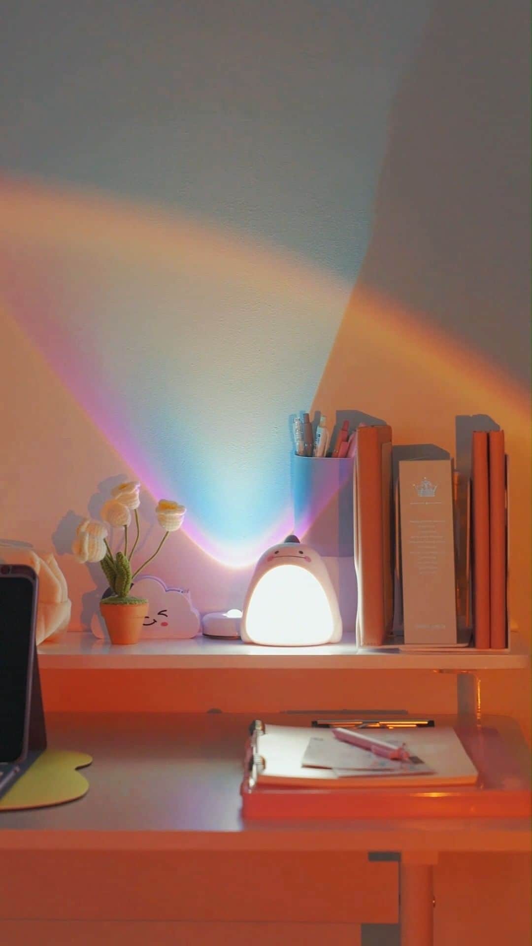 SHEINのインスタグラム：「Deck out your desk! 📔✏️💕 Supply your study space with A+ #FirstDayVibes and show your room some love to give it the #BackToSchool glow up you deserve 🎒✨  🔎15244006 14365494 11572948 11572944 11589666 16416288 13692359 15410059 11753428  🔗:https://shein.shop/ubbzaib  #FirstDayVibes #BackToSchool #saveinstyle」