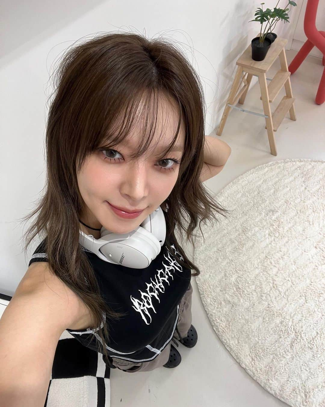 チョアのインスタグラム：「이런느낌 맞나여어어어어어어어엉 #유투브촬영중🖤」