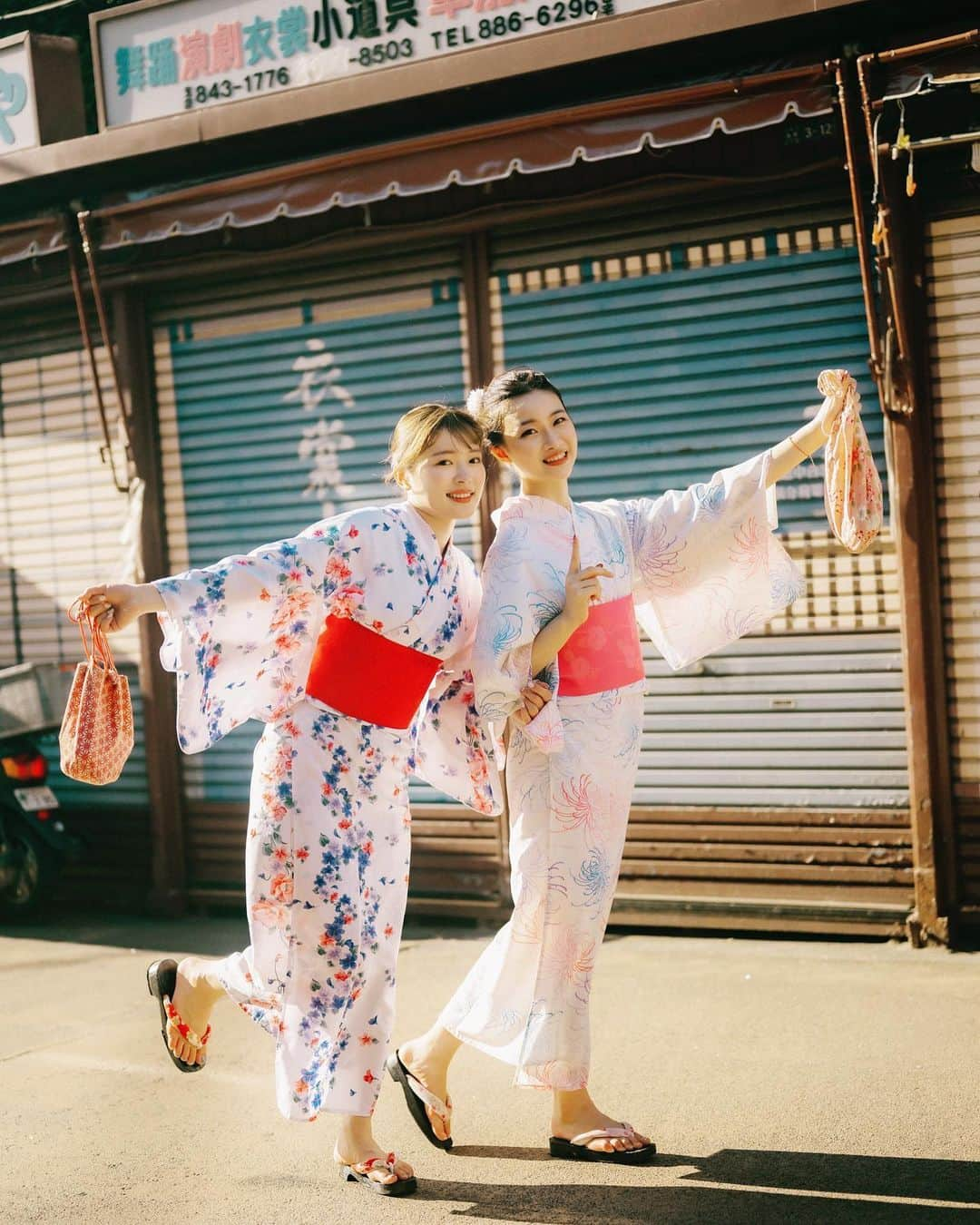 橋本紗奈さんのインスタグラム写真 - (橋本紗奈Instagram)「Sana & Tina 👘📸✨  (*¯︶¯*) 😇👼🪽 . . . Photo credit: @naoki_mi  . . . #淺草 #淺草寺 #浴衣 #浴衣女子 #yukata #tokyo #tokyocameraclub #tokyotokyo #tokyophotography #photography #寫真 #東京 #雷門 #asakusa #travelphotography #travelblogger #model #modellife #modelshoot #modeling #tokyomodel #閨蜜 #閨蜜寫真 #日系 #日系穿搭 #日系攝影 #攝影 #少女」7月31日 22時36分 - hashimoto_sana