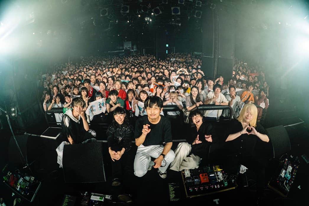 Cody・Lee(李)のインスタグラム：「Cody・Lee(李) Major Debut 1st Anniversary「こnにちは せいかつ。TOUR」追加公演、東京・SHIBUYA CLUB QUATTRO編ありがとうございました❣️  Photo：Yu Hashimoto @yuhashimoto_713」