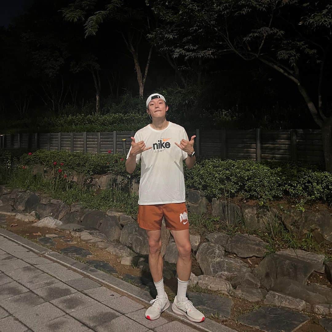 のインスタグラム：「와 오늘 레전드. 🏃🏻🏃🏻🏃🏻🥵」
