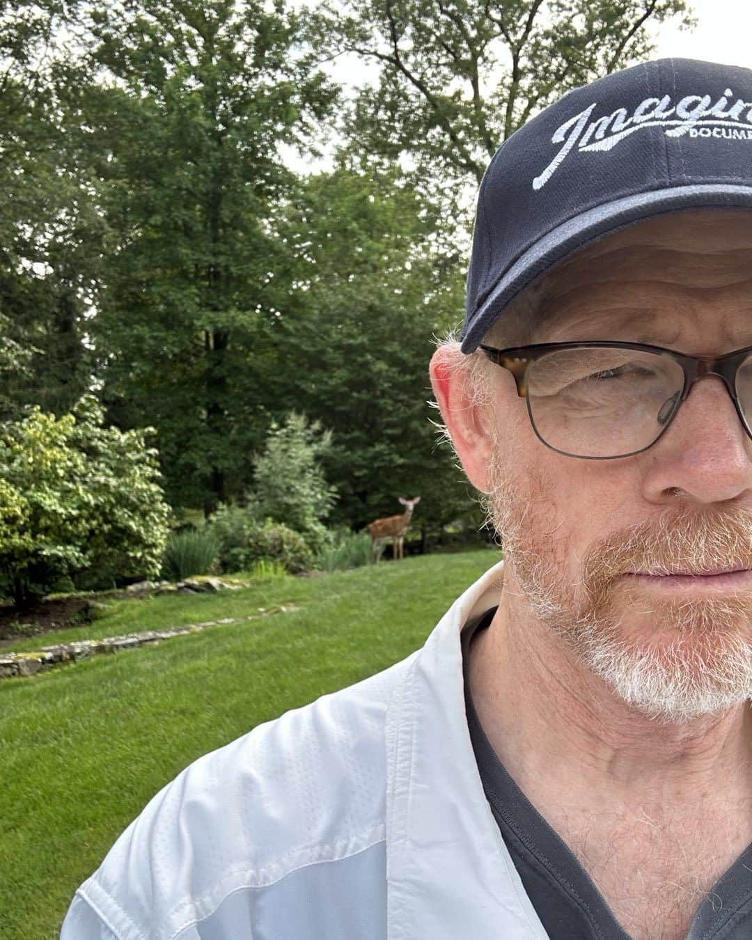 ロン・ハワードさんのインスタグラム写真 - (ロン・ハワードInstagram)「#walkabout this weekend #newengland #alwaysscouting semi-close encounter」7月31日 23時16分 - realronhoward