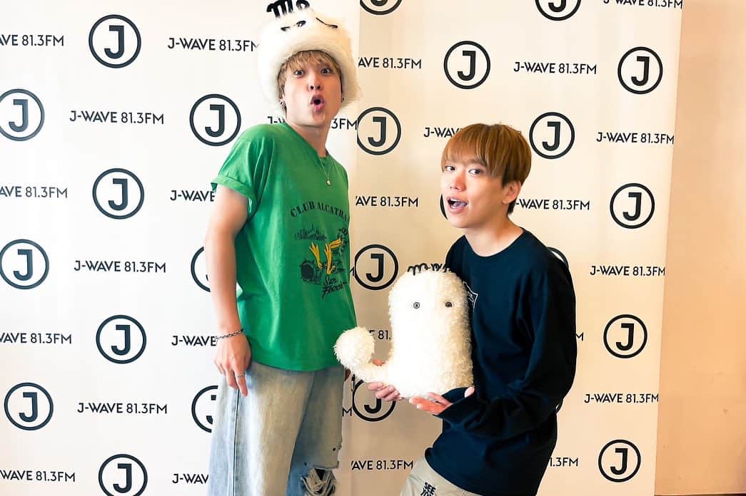石原慎也のインスタグラム：「本日はラジオ二本立てです！  @ashizawamuneto  @kmix_move   @04genls  @jwave813」