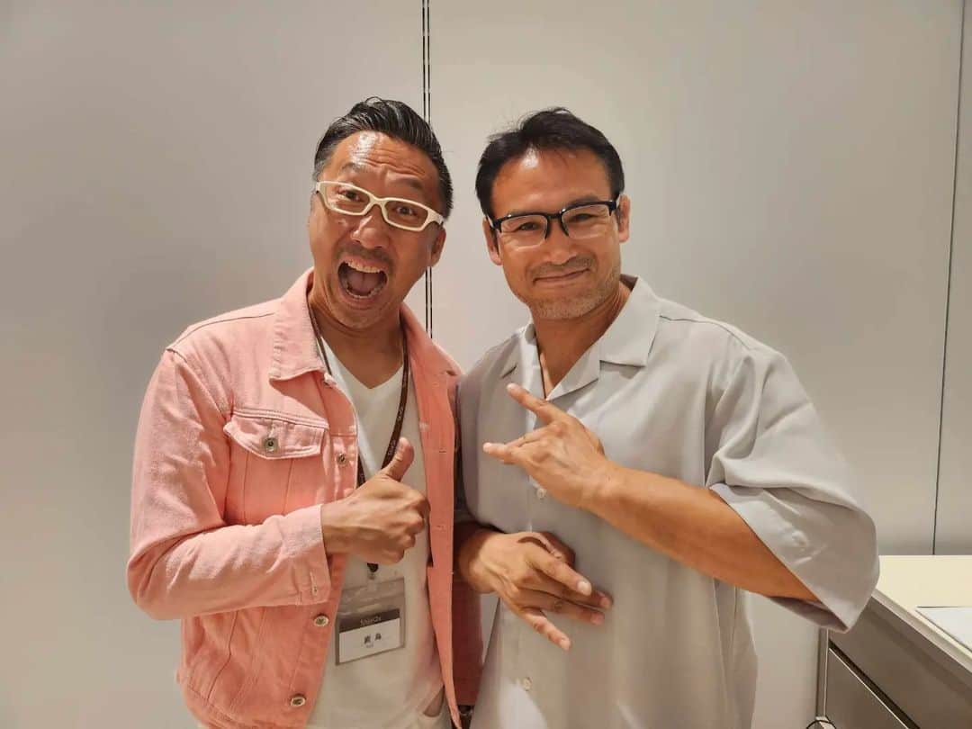 美濃輪育久（ミノワマン）さんのインスタグラム写真 - (美濃輪育久（ミノワマン）Instagram)「【サマー HAPPY フォーチュン in 渋谷 ヒカリエ ShinQs開催！】  7月31日（月）～８月４日（金）にて渋谷ヒカリエ５階イベントステージ５で占い・開運に特化したイベントを開催。  本日、占い師✕ミノワマンZのトークショーでした。 占い師の方に言われるといつもドキッとします。 色な形でアドバイス頂きありがとうございます。  スピリチュアルが大好きですので、とても話しやすい空間で楽しかったですのです。  4日㈮まで占いや展示会やってます。  https://summer-happy-fortune.hp.peraichi.com/  #スピリチュアル#ミノワマンZ#宇宙超人#渋谷ヒカリエ#占い師」7月31日 23時35分 - minowamanz