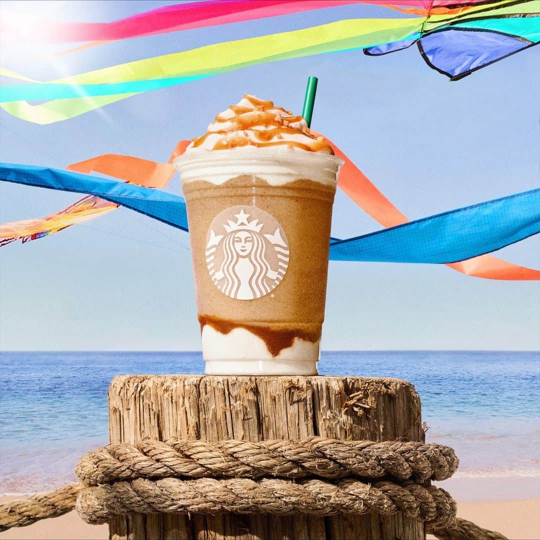 Starbucksさんのインスタグラム写真 - (StarbucksInstagram)「Summer flies when you’re having fun. ✨ Caramel Ribbon Crunch Frappuccino® Drink.」7月31日 23時58分 - starbucks