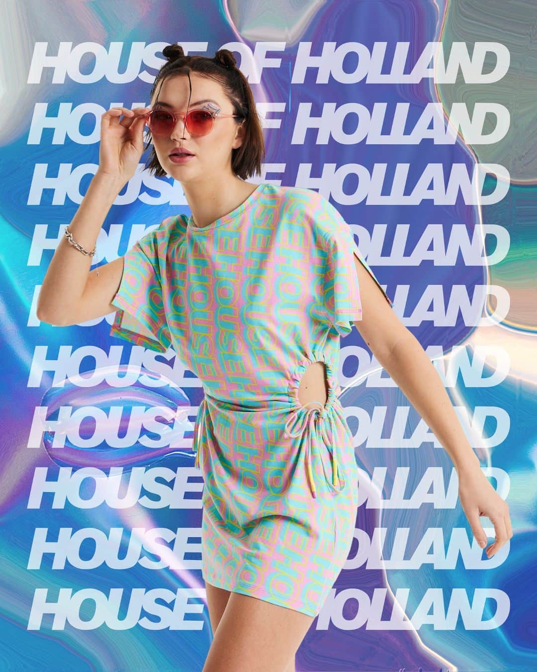 ハウスオブホランドのインスタグラム：「Bold, colorful, and summer-ready! House of Holland has all your style needs🌞🌈  #houseofholland #ss23 #summerstyle #fashionstyle #bolddesign #bebold #maximalistfashion #ukfashion」