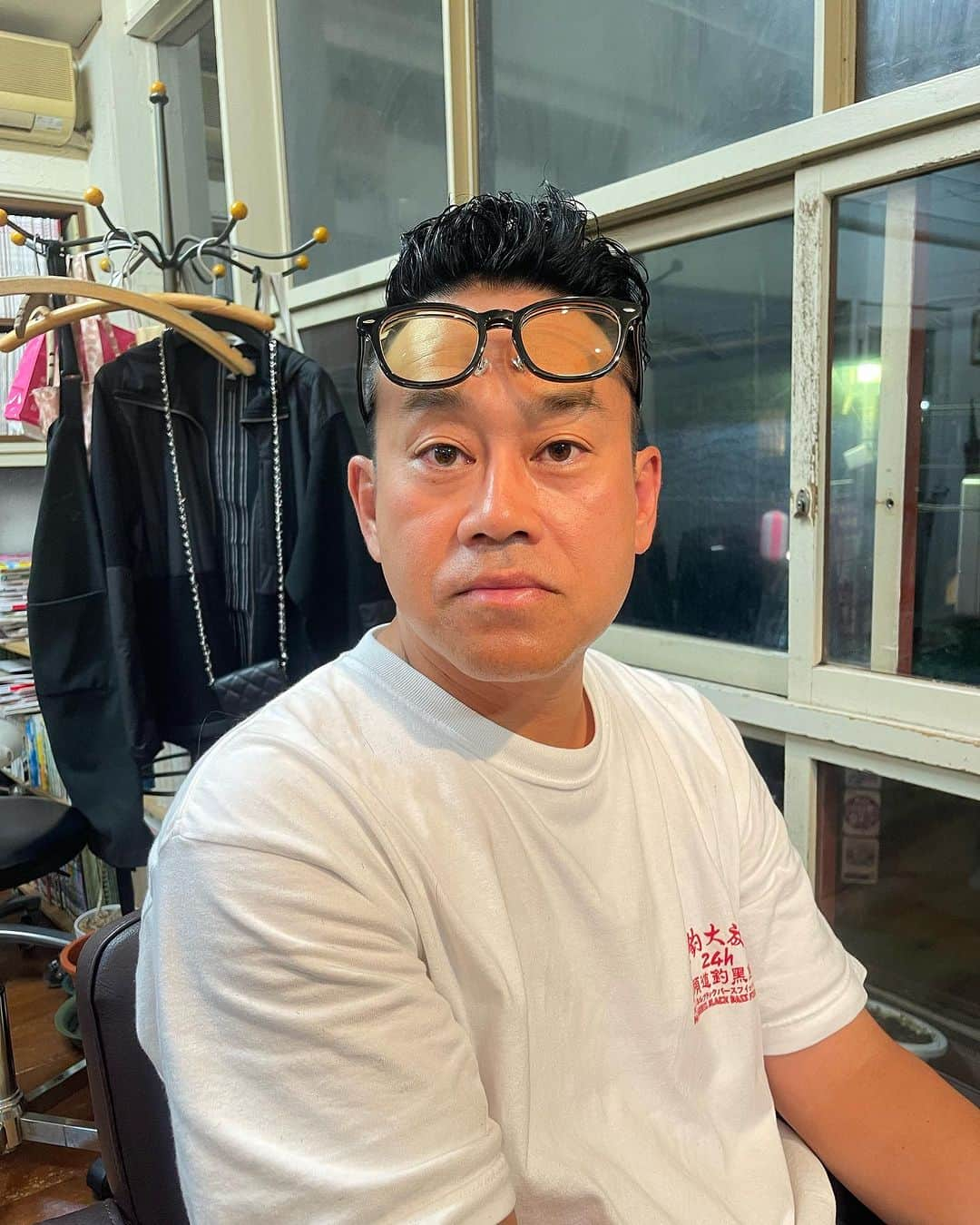 杉本知香さんのインスタグラム写真 - (杉本知香Instagram)「大輔さん強めパーマしっくり✂️✨  #中目黒美容室 #宮川大輔#イッテQ#青空レストラン #あんぎゃー#PayPay」8月1日 0時11分 - sugimotoc