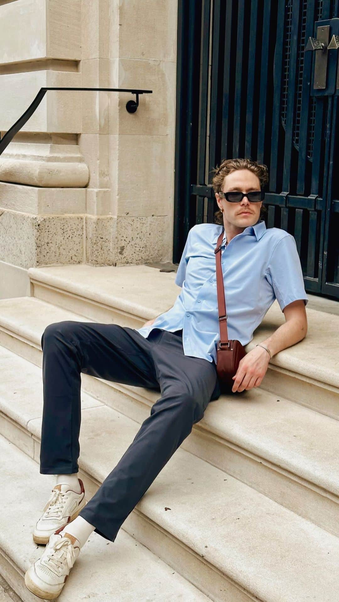 lululemonのインスタグラム：「The Commission Pant is now the new (and improved) ABC Trouser. Go from A to B as Comfortably as @drewjessup at the link in our bio.」