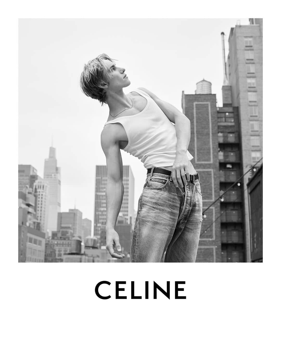 Celineさんのインスタグラム写真 - (CelineInstagram)「CELINE HOMME PORTRAIT OF AN ACTOR  LEVON HAWKE @LEVON_HAWKE  @HEDISLIMANE PHOTOGRAPHY NEW YORK JUNE 2023  #CELINEHOMME #CELINEPORTRAIT #CELINEBYHEDISLIMANE」8月1日 2時00分 - celine