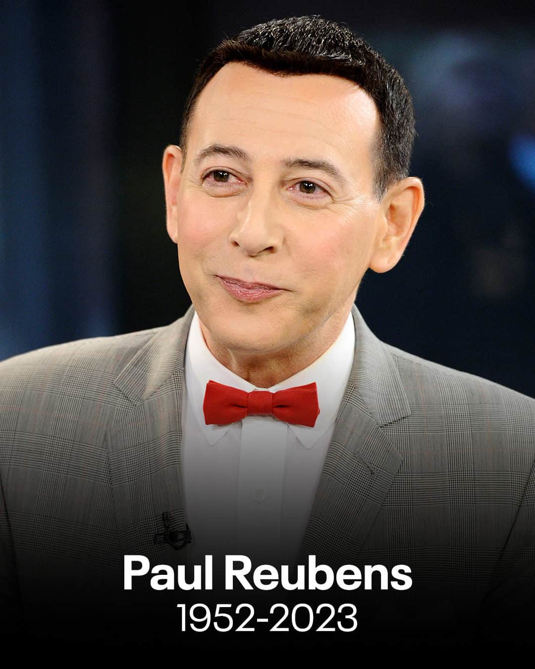 E! Onlineさんのインスタグラム写真 - (E! OnlineInstagram)「Actor Paul Reubens, best known for portraying the character Pee-wee Herman, has died at the age of 70. Link in bio for all we know. (📷: Getty)」8月1日 2時23分 - enews
