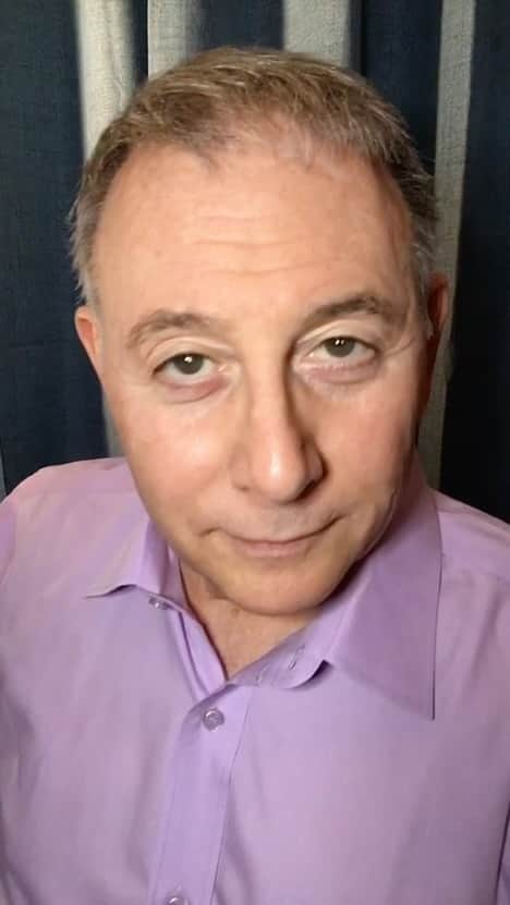 メーガン・ブーンのインスタグラム：「I hope Pee-Wee Herman, the dear Paul Reubens had kindness surrounding him in his final days, because as you can see here he was full of kindness, which he shared with his friends through sending obscure .gifs all day long on our birthdays and his special Pee-Wee Christmas cards, the best mail I got all year (which he asked us not to post). Pee-Wee’s Playhouse and then his Big Adventure were central to my childhood, though I had to fast forward through “tell ‘em Large Marge sent you.” No one was as playful, imaginative or original as Paul. What an excellent artist and friend. I loved him, and I told him so, and I know he knew it. Sending love to his friends and family.  Rest well, Paul Reubens.   You’re immortal, Pee-Wee Herman.  #paulreubens #peeweeherman @peeweeherman」