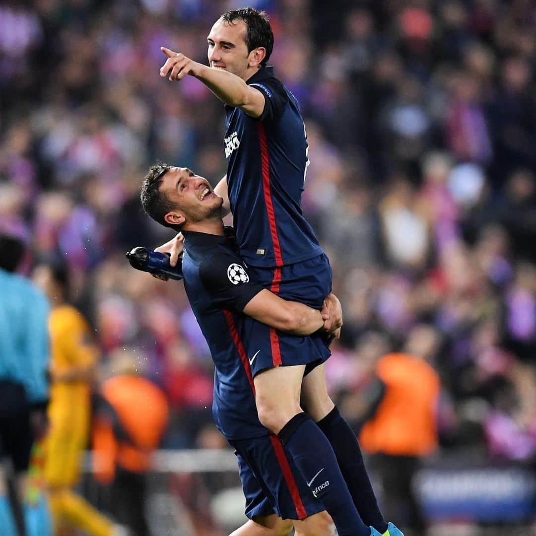 のインスタグラム：「Hemos compartido tanto que es difícil quedarse con un solo momento. En tu brillante carrera, siempre has sido un líder y un ejemplo. Una LEYENDA de nuestro @atleticodemadrid. Gracias por todo, HERMANO. Te deseo lo mejor en tus nuevos proyectos @diegogodin ❤️©️🫂」